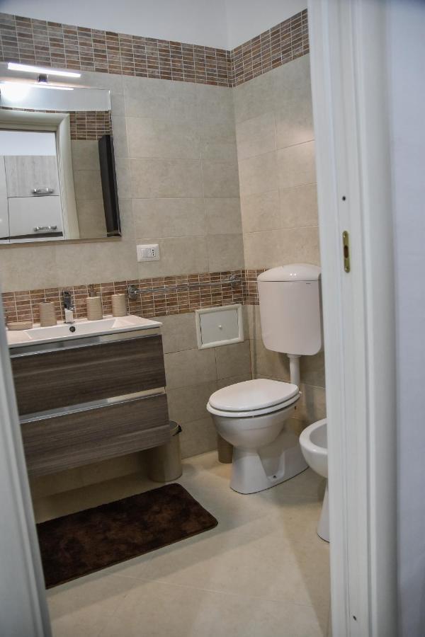 Casa Dell Arco Apartment Бари Экстерьер фото